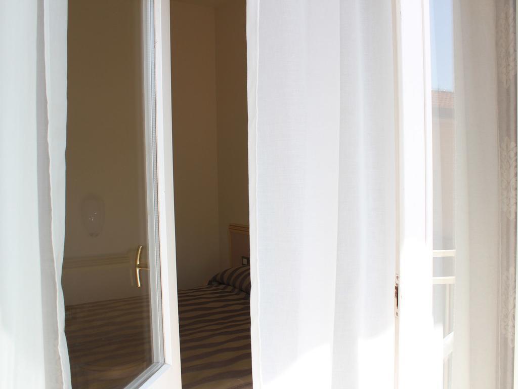 Hotel Marina Rimini Ruang foto