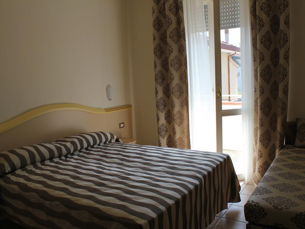 Hotel Marina Rimini Ruang foto