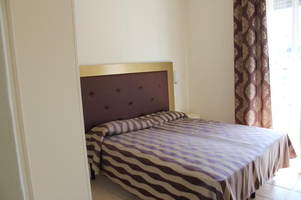 Hotel Marina Rimini Ruang foto