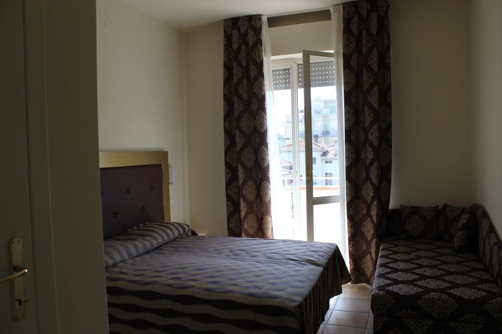 Hotel Marina Rimini Ruang foto